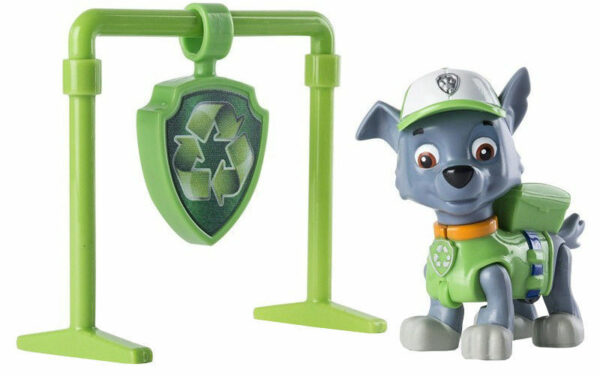 Figurina si insigna Paw Patrol, Pull Back Rocky
