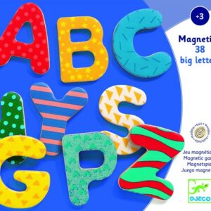 38 litere magnetice colorate pentru copii