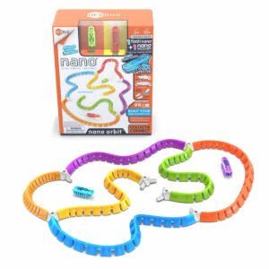 Set de joaca cu 6 segmente de traseu si 2 insecte Hexbug Nano Orbit