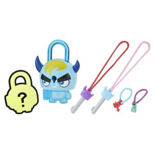 Figurina breloc Lock Stars - Monstru cu coarne albastru (E3172)