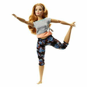 Papusa Barbie, mereu in miscare - Meditation style