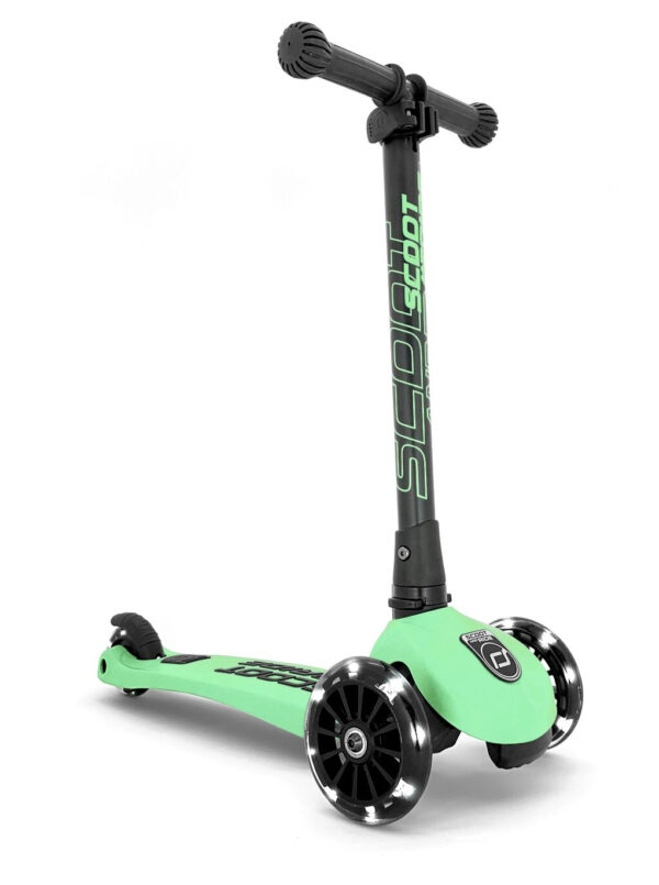 Trotineta copii pliabila, reglabila, roti luminoase, highwaykick 3 led kiwi, 3-6 ani, pana la 50 kg, scoot ride