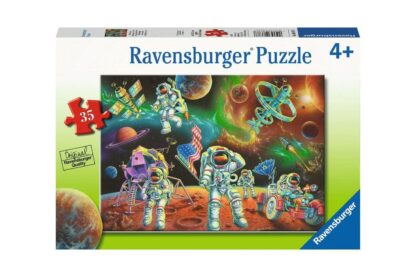 puzzle ravensburger astronauti pe luna 35 piese 08678 1