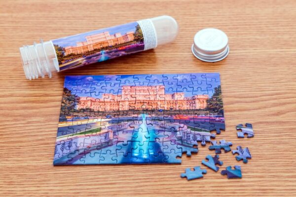 Puzzle TinyPuzzle - Palatul Parlamentului, Bucuresti, 99 piese (1013) - imagine 2