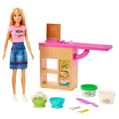 set barbie cooking and baking papusa barbie pregateste noodles 1