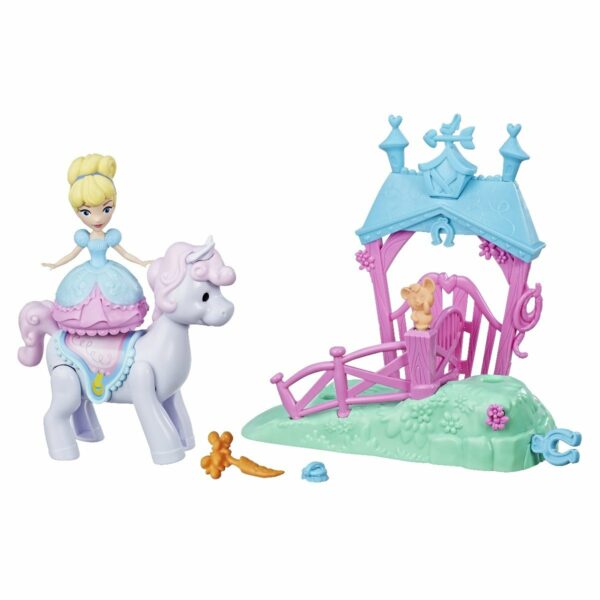 Set mini papusa cu miscari magice Cinderella Disney Princes